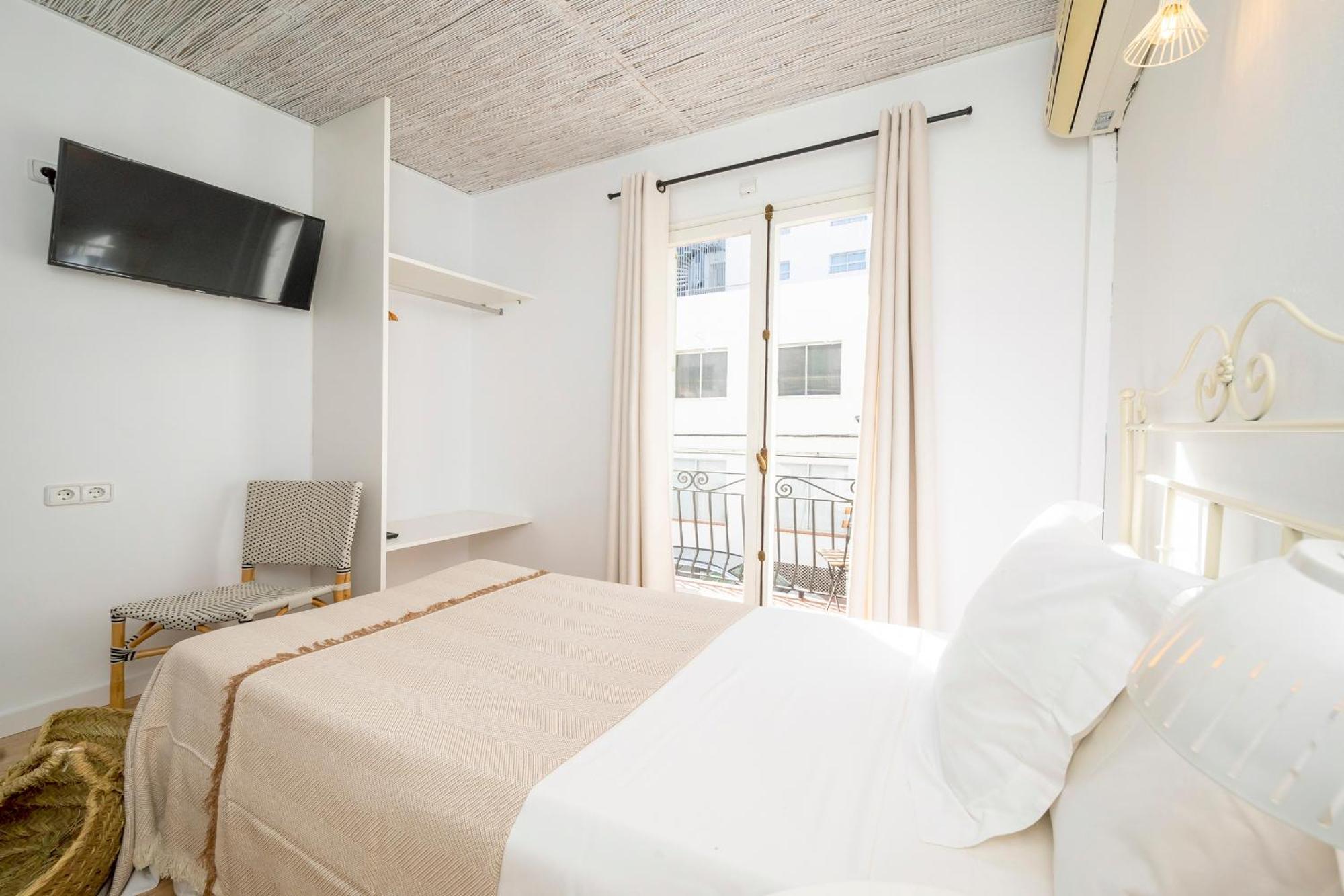 Can Beia Hostal Boutique (Adults Only) Сан-Антонио-Абад Номер фото