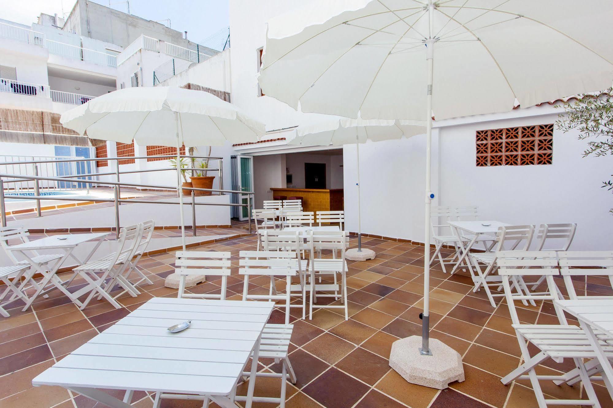Can Beia Hostal Boutique (Adults Only) Сан-Антонио-Абад Экстерьер фото