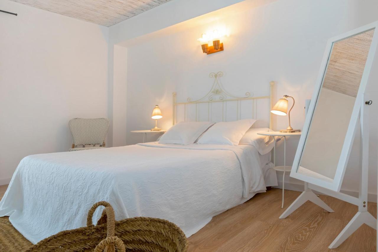 Can Beia Hostal Boutique (Adults Only) Сан-Антонио-Абад Экстерьер фото